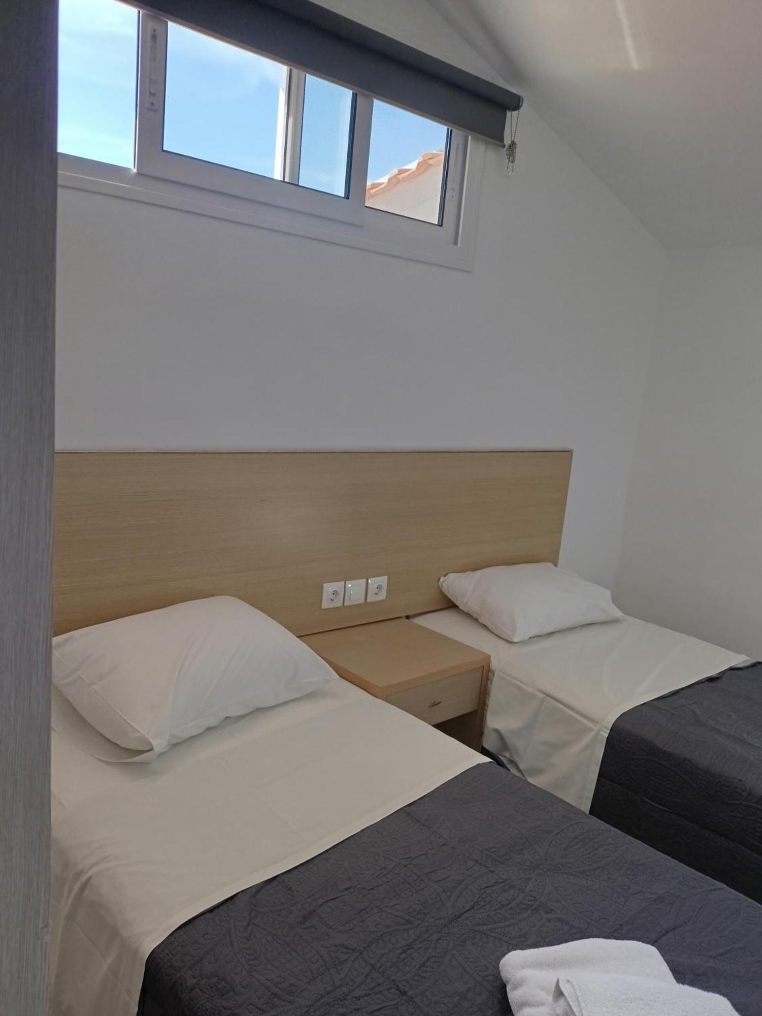 Gatos Beach Hotel Pefkochori Room photo
